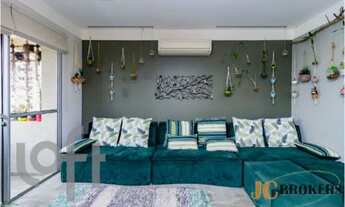 Imagem 3: Apartamento mobiliado com 84 m² de área útil, 3 dormitórios sendo 1 suíte, 1 vaga