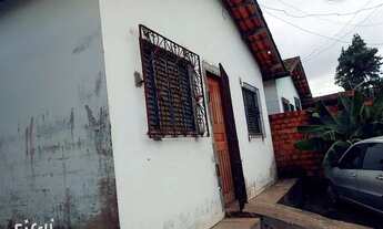 Imagem 4: Aluga se uma casa familiar