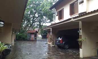 Imagem 2: 1566 - Casa no Bairro IPANEMA com 200,00 m2, 3 dormitórios, 1 suite, sala de estar, sacada