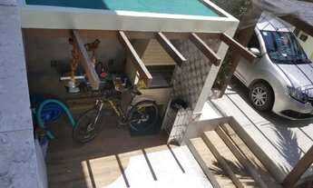 Imagem 6: Casa de condomínio para venda possui 220 metros quadrados com 3 quartos