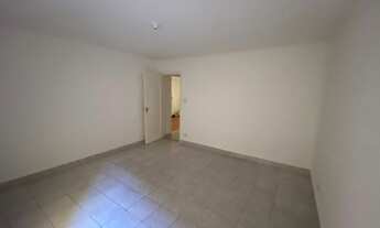 Imagem 2: Apartamento rua calma sem saída