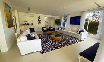 Imagem 2: Casa de condomínio sobrado para venda possui 682 metros quadrados com 4 quartos