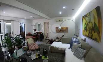 Imagem: Casa de condomínio de 108m² com 3 dormitórios