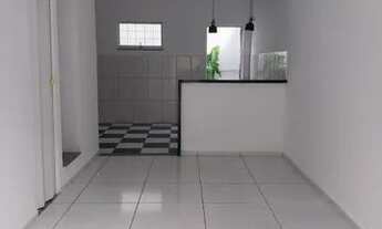 Imagem 2: Casa de condomínio para venda tem 100 metros quadrados com 2 quartos