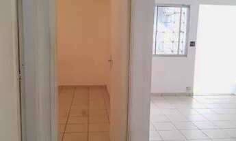 Imagem 4: Casa terrea com sobreposta no fundo excelente oportunidade