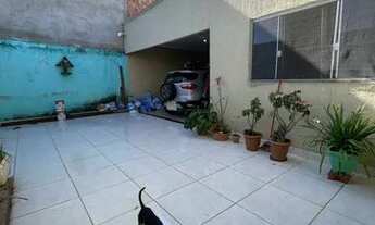 Imagem 5: Térrea para venda possui 330 metros quadrados com 3 quartos