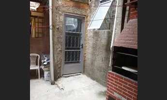 Imagem 6: Barracão de fundo aconchegante e muito confortável