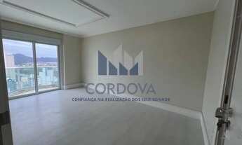 Imagem 2: BALNEÁRIO CAMBORIÚ - Apartamento Padrão - CENTRO