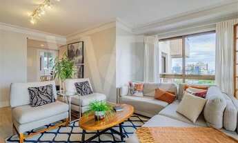 Imagem 7: Apartamento excelente, com 126m², 3 dormitórios, sendo 1 suíte com closet, e 3 vagas de