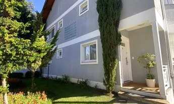 Imagem: Casa com 4 Quartos e 4 banheiros à Venda