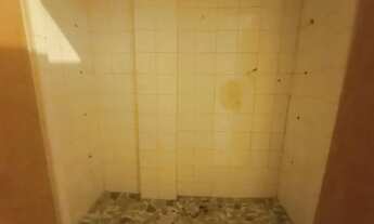 Imagem 7: Casa para locação em Ramos, situado na rua Gonzaga Duque 155 ( Frente