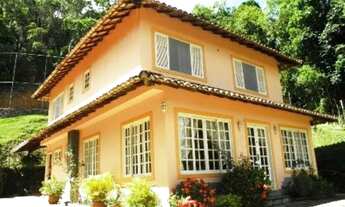 Imagem: Casa em Teresópolis, 4 quartos. Locação