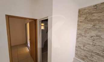 Imagem 2: Condomínio fechado com 1 quarto, sala, cozinha, banheiro