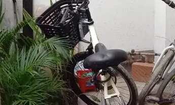 Imagem 3: Casa de condomínio para aluguel e venda tem 220 metros quadrados com 3 quartos