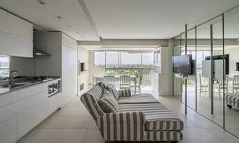 Imagem: PORTO ALEGRE - Apartamento Padrão - Três