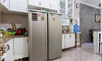 Imagem 3: Sobrado com 4 suítes e 4 vagas na garagem no Belém