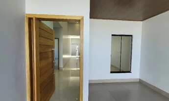 Imagem 4: Casa em Anápolis com 3 Quartos, 1 Suíte, Sala com Pé direito Duplo na Avenida Principal