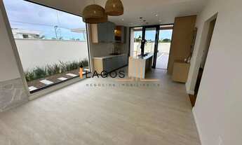 Imagem 2: Casa em Condomínio para Venda em Cabo Frio, Guriri, 3 dormitórios, 3 suítes, 5 banheiros