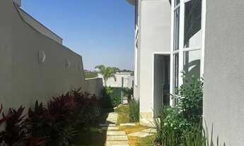 Imagem 2: Casa Alto Padrão, Jardins Munique - Goiânia - GO