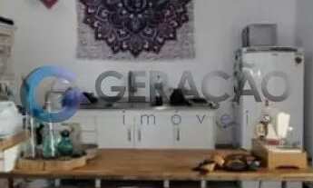 Imagem 4: Casa com edícula com 720m² 06 suítes ao todo e piscina no Jardim das Colinas