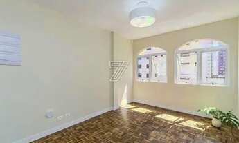 Imagem 3: Bigorrilho Apartamento Reformado com 3 Quartos, Suíte e Vaga 72,80 m²