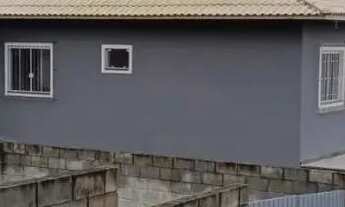 Imagem 2: Casa para Venda em Biguaçu, Fundos, 4 dormitórios, 2 banheiros, 3 vagas