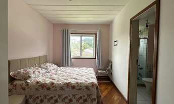 Imagem 3: Apartamento com 2 quartos sendo 1 suíte no Alto - Teresópolis/RJ