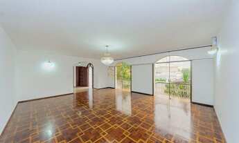 Imagem: CASA COM 3 DORMITÓRIOS, 311,00 m² POR