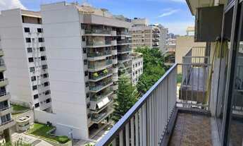 Imagem 7: Apartamento de 4 quartos sendo 1 suite, salão, varanda, 2 vagas escrituradas em área nobre