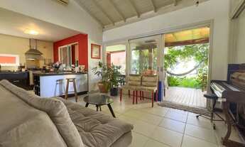 Imagem: Casa a Venda 240m² R$ 1.980.000,00 - Campeche/SC