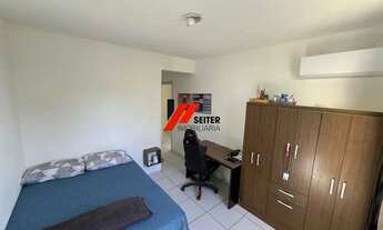 Imagem 2: Apartamento á venda no bairro Córrego Grande em Florianópolis