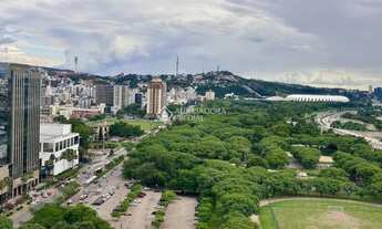 Imagem 5: Conjunto comercial com 54m2 privativos, vista imperdível para o Rio e cidade a venda no Tr
