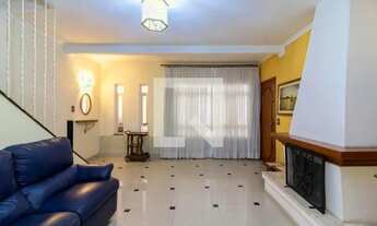 Imagem: Casa à Venda - Água Fria, 4 Quartos, 230