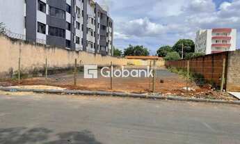 Imagem: Terreno à venda em Montes Claros (Morada