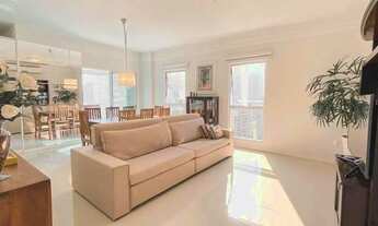 Imagem 4: Lindo apto de 3 suítes na 2a QUADRA MAR na Meia Praia - Itapema - SC