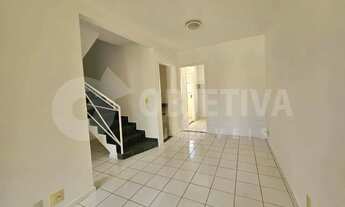 Imagem 2: Casa em Condomínio para aluguel, 2 quartos, 2 vagas, CONDOMÍNIO RESIDENCIAL INGLÊS - UBERL