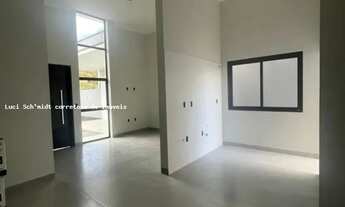 Imagem 5: Casa para Venda em Tijucas, Areias, 2 dormitórios, 2 suítes, 3 banheiros, 2 vagas