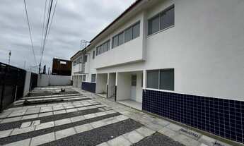 Imagem: Casa à venda em rua pública, PAU AMARELO