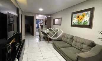 Imagem 3: Charme e Conforto: Sobrado com Piscina e Área Gourmet no Bairro São Jerônimo em Gravataí!