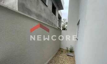 Imagem 7: Sobrado em Rua dos Pinus - Itacolomi - Balneário Piçarras/SC