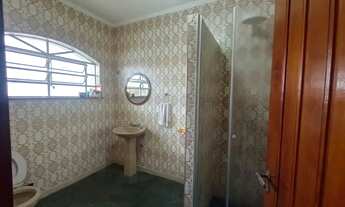 Imagem 2: Casa para venda em Jd Santo Antônio com 3 quartos, sendo 1 suíte , 312m²