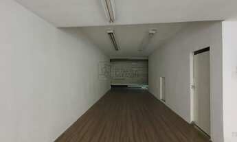 Imagem 6: Conjunto comercial no centro