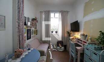 Imagem 2: Apartamento à Venda - Pilares, 1 Quarto, 28 m2