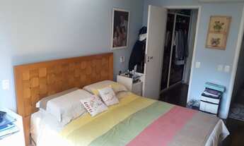 Imagem 7: Ótimo apt 150m, 1 por andar todo reformado em Copacabana numa rua tranquila e arborizada