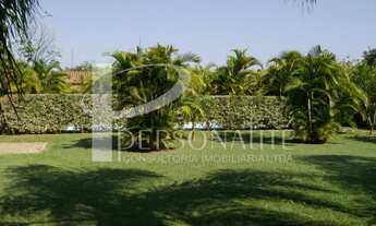 Imagem 7: Belíssima Chácara à Venda e para Locação esta em um terreno de 2.500m2 e possui uma área c