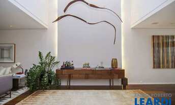 Imagem: SOBRADO - JARDIM PAULISTANO - SP