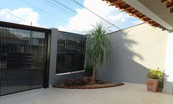 Imagem 6: Casa alto padrão em jardim Casa Grande