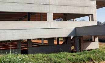 Imagem 2: GALPÂO INDUSTRIAL EM CONSTRUÇÃO