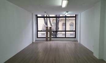 Imagem 4: Conjunto comercial no centro