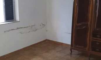 Imagem 4: Casa para venda possui 160 metros quadrados com 2 quartos em Lapa de Baixo - São Paulo - S